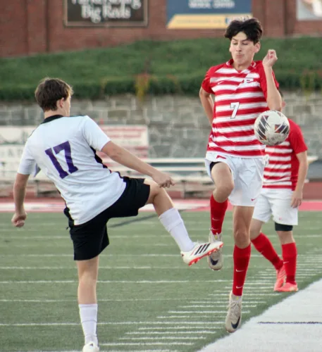 Stadium Sendoff: PHS seniors win final home match
